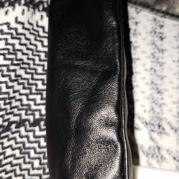 Blazer - Picture 4 of 5